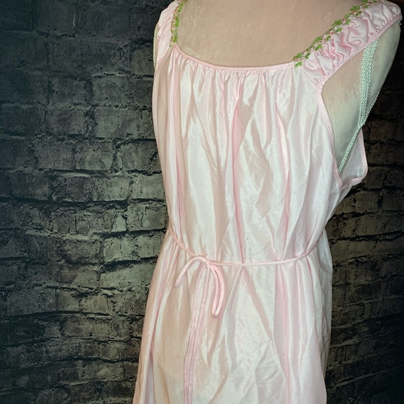 Vintage lingerie night dress - Picture 7 of 8